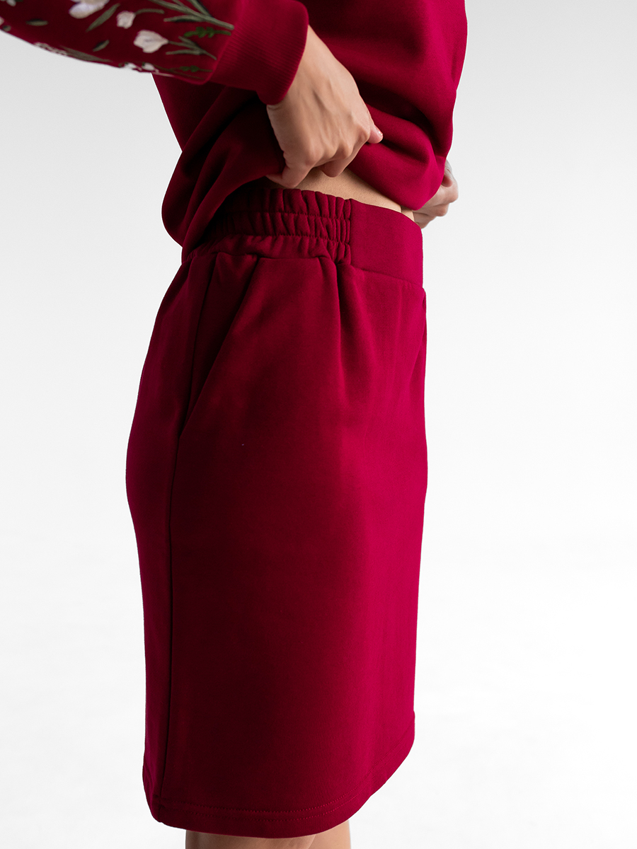 Юбка женская короткая винного цвета