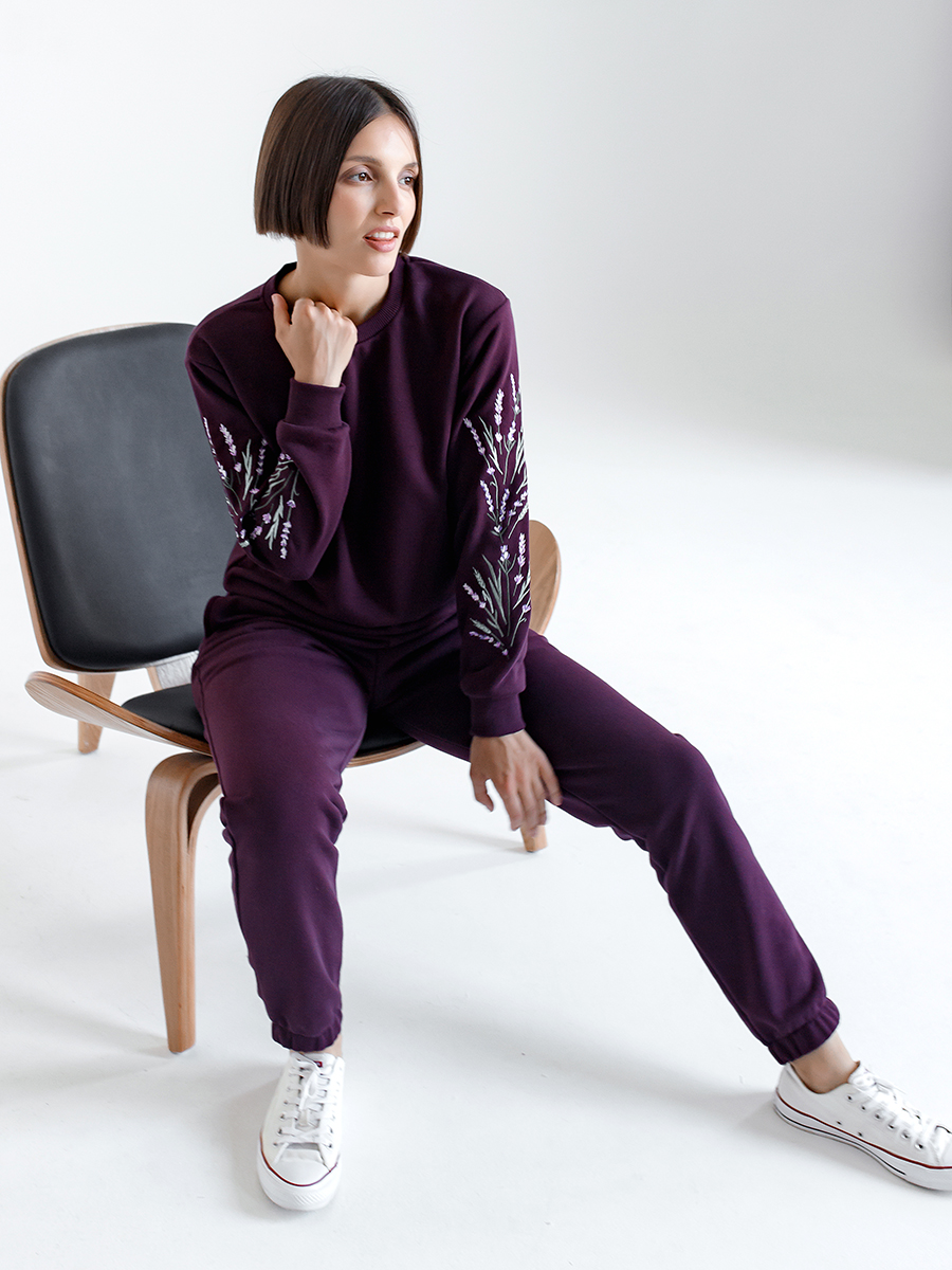 Брюки-джоггеры женские цвета баклажан
