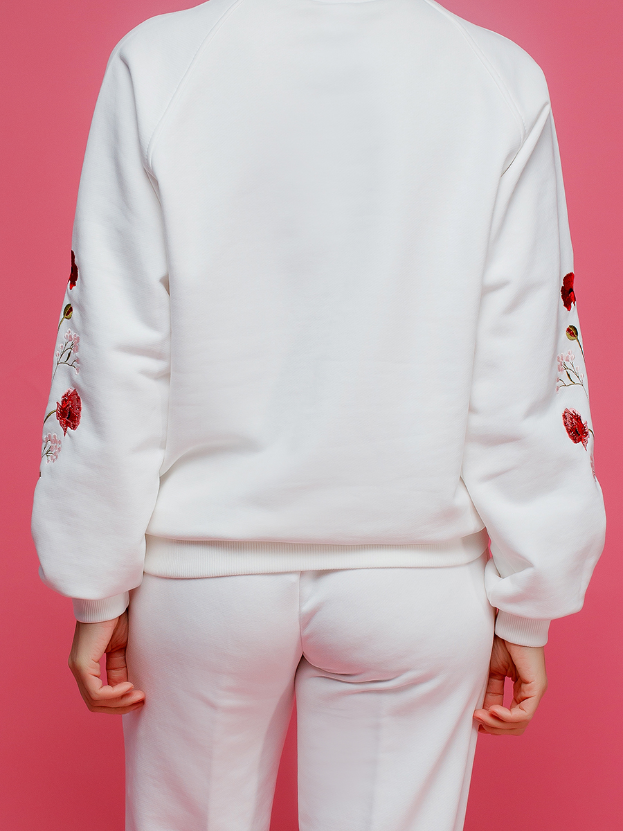 Женский свитшот реглан молочного цвета с вышивкой "Жестокий романс" 