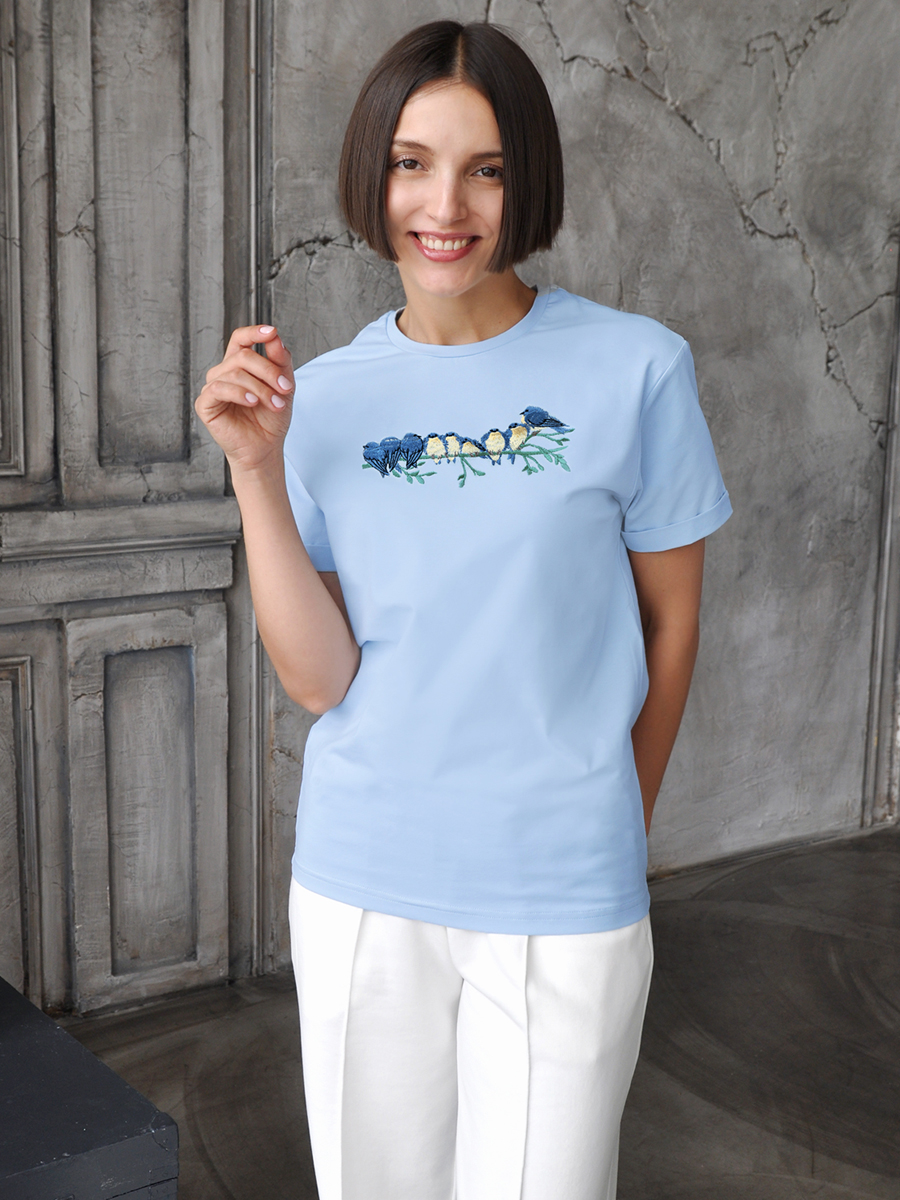 Женская голубая футболка оверсайз с вышивкой "Птичьи посиделки"