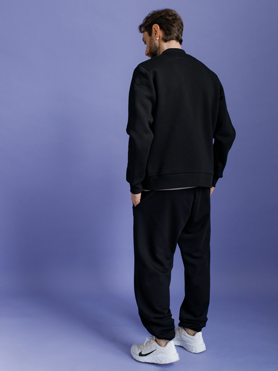 Бомбер мужской черный с вышивкой "Бизон"