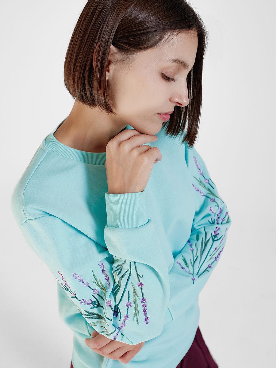 Женский свитшот мятного цвета с вышивкой "Лаванда"