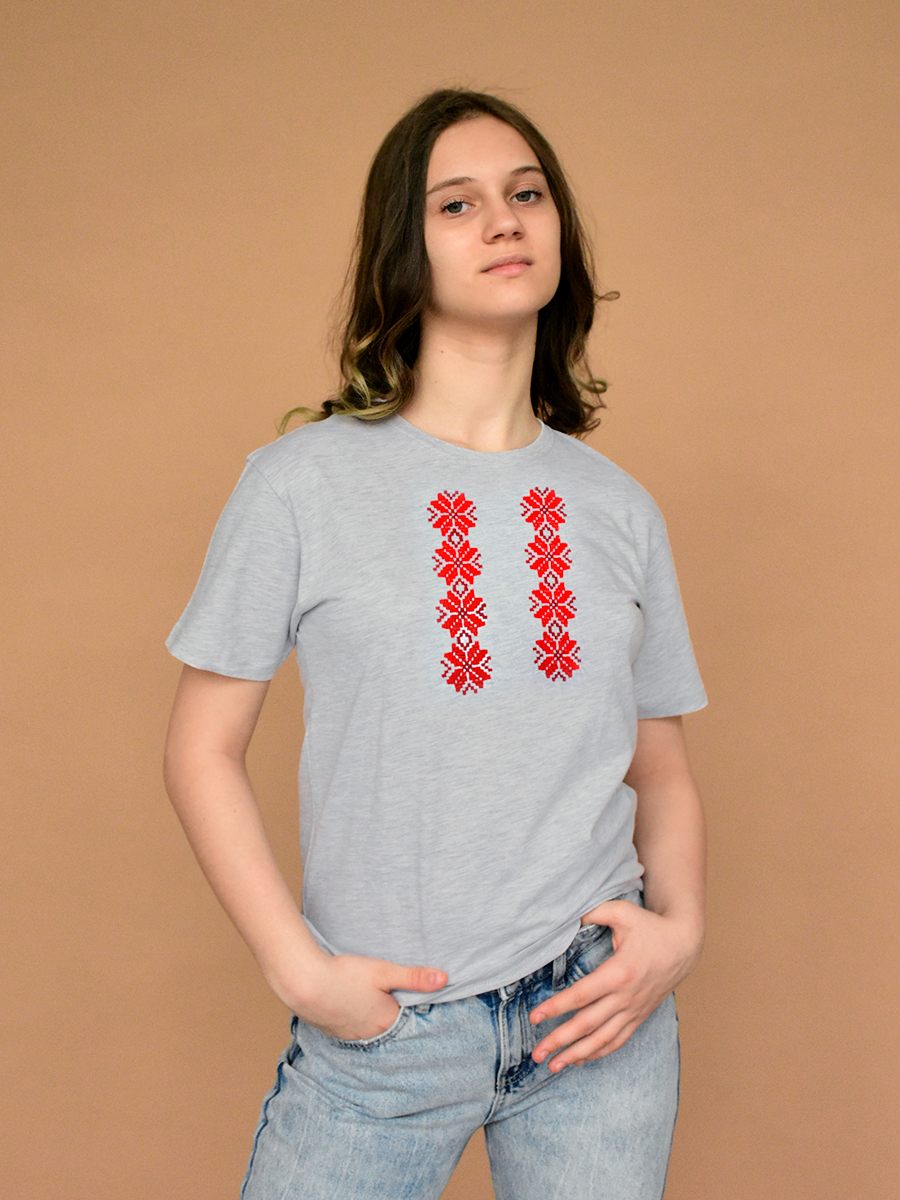 Детская футболка серая с красной вышивкой "Хараство"