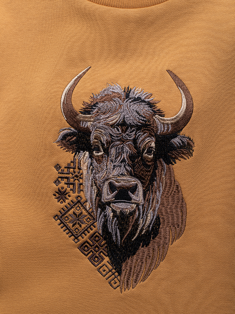 Свитшот мужской горчичный с вышивкой "Бизон"