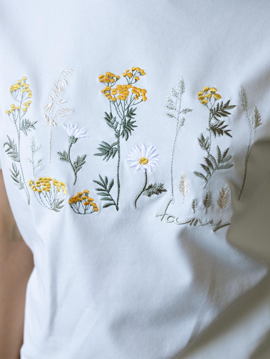 Женская молочная футболка со спущенным плечом с вышивкой "Солнечное настроение"