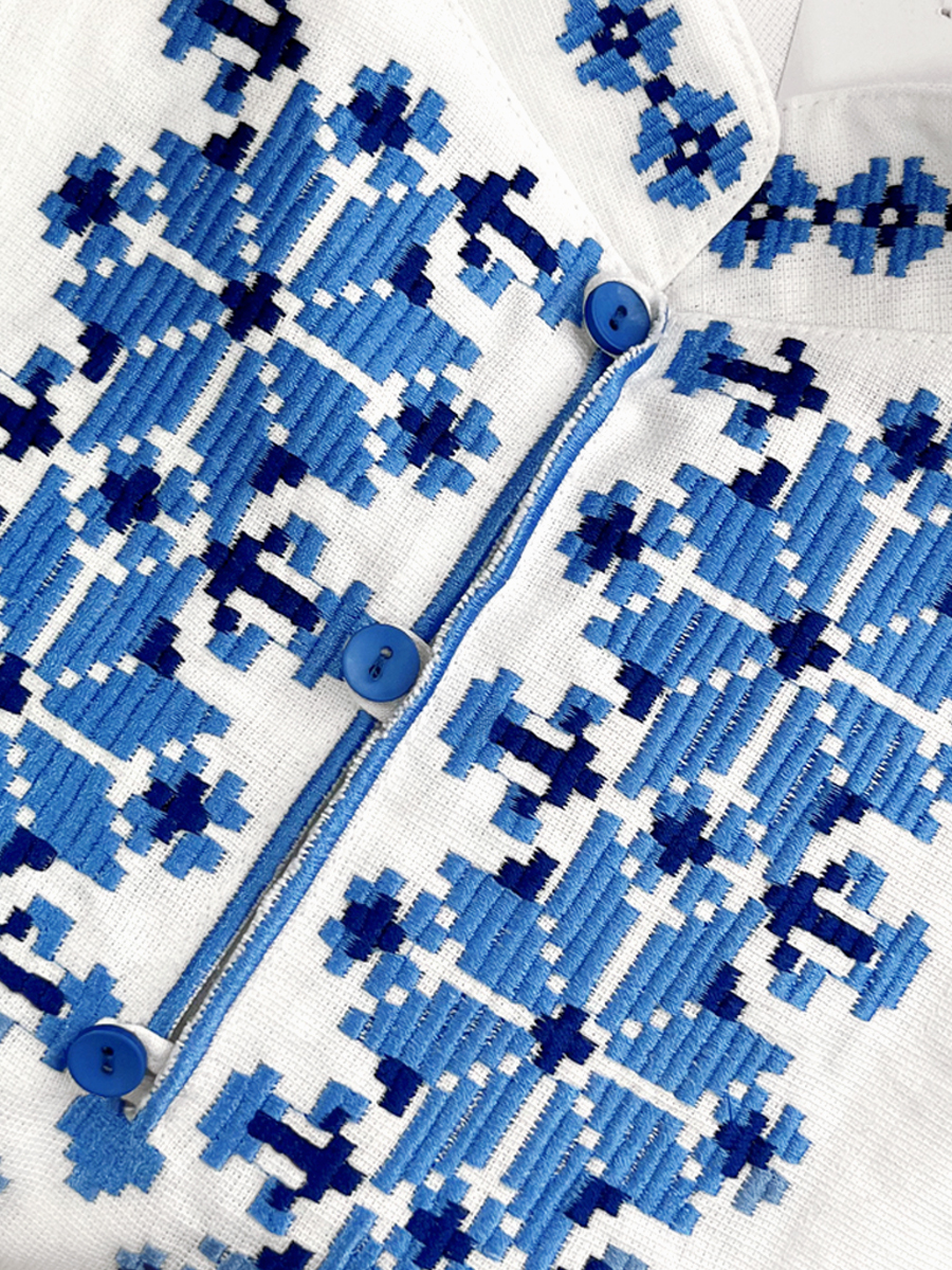 Рубаха мужская белая с голубой вышивкой "Орнамент"