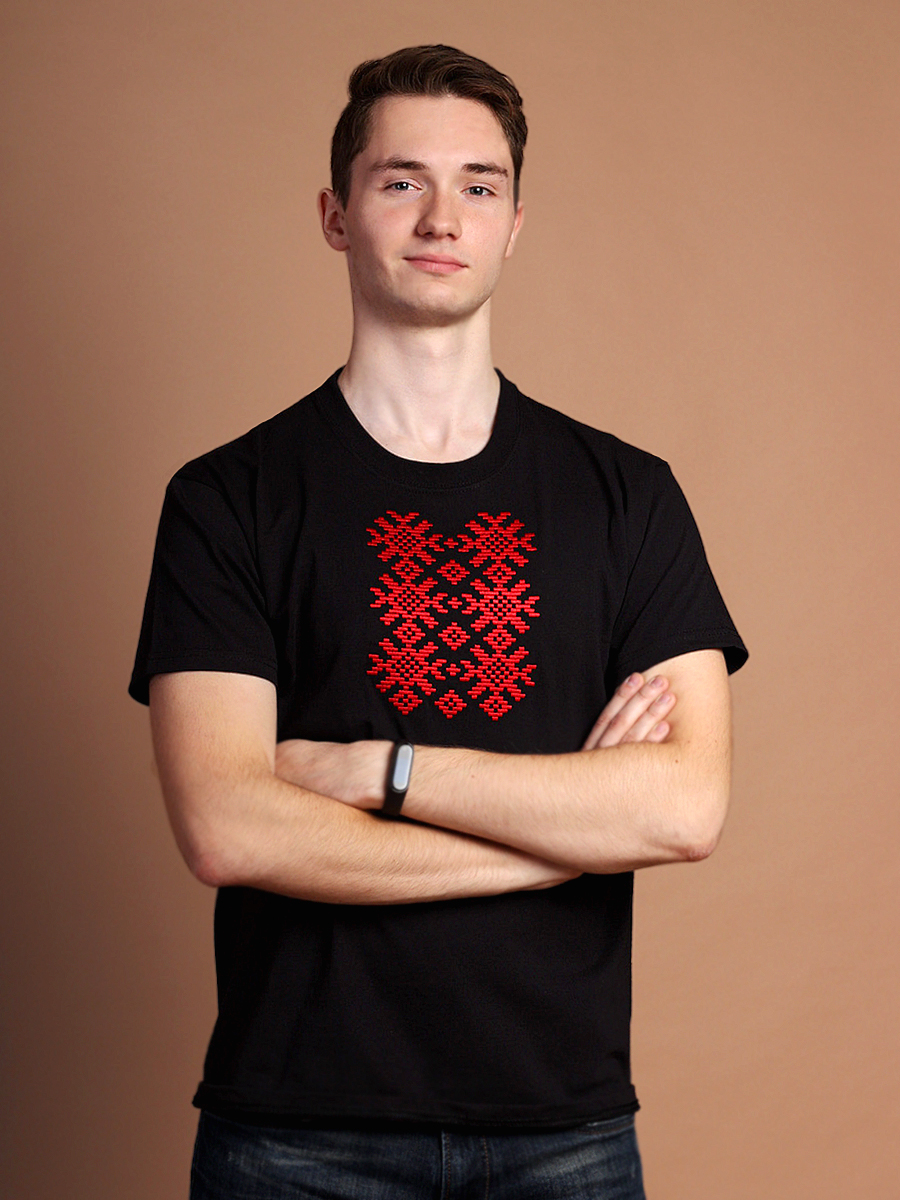 Мужская футболка черная с красной вышивкой "Ярыла"