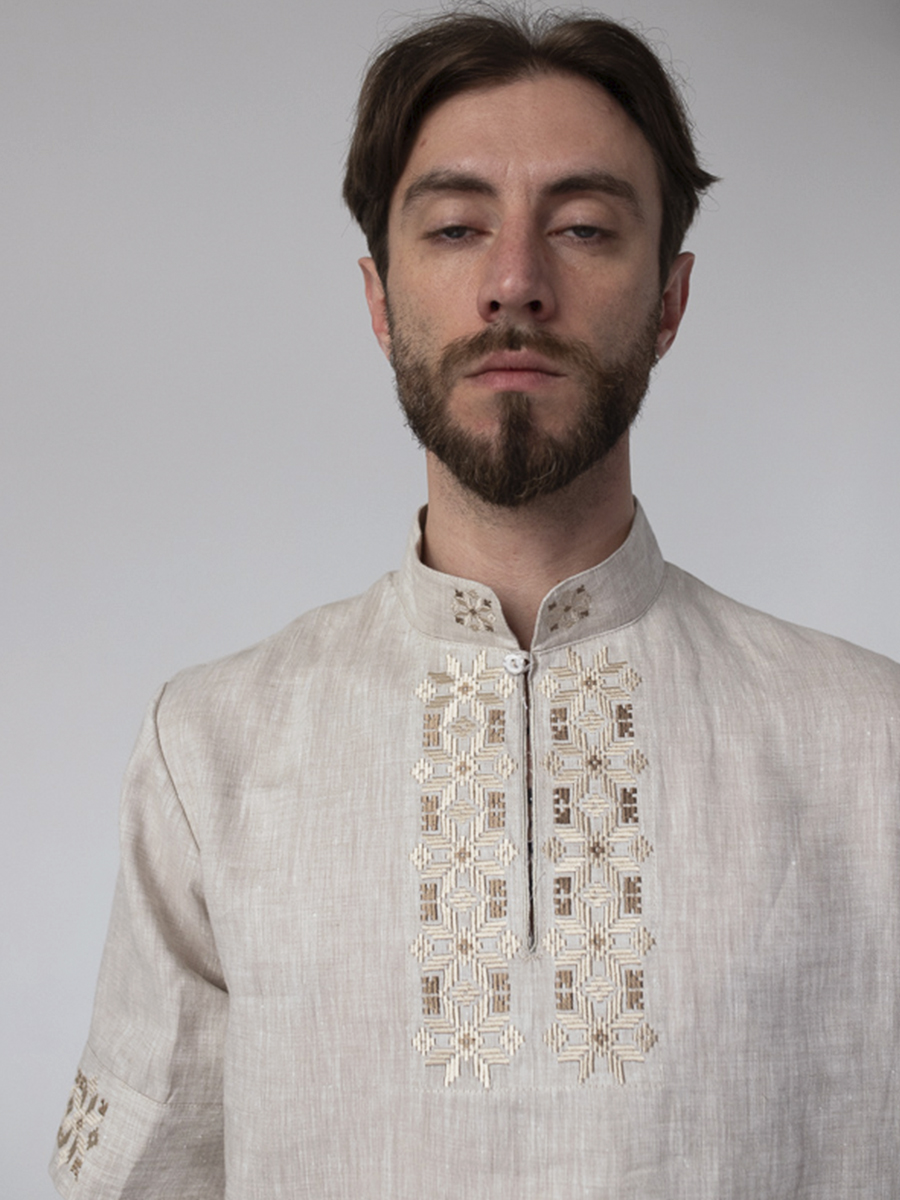 Мужская серая рубаха с коротким рукавом с вышивкой "Орнамент"