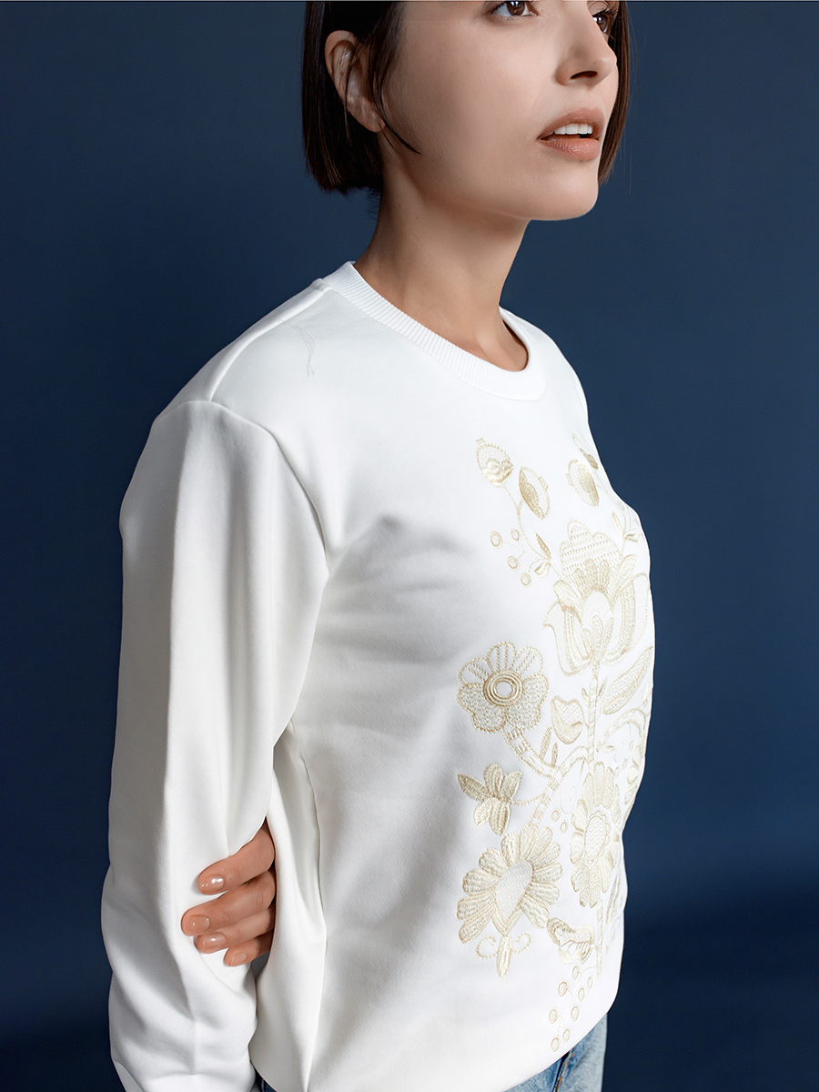 Свитшот молочный женский с вышивкой "Дрэва жыцця" 