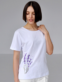 Женская белая футболка со спущенным плечом и разрезами с вышивкой "Лаванда"