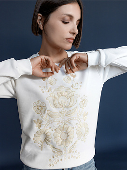 Свитшот молочный женский с вышивкой "Дрэва жыцця" 