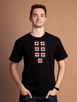 Мужская футболка черная с красно-белой вышивкой "Жыццё" 
