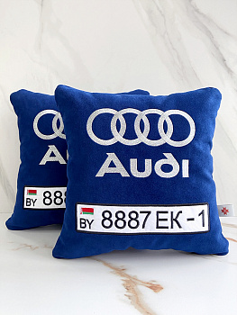 Комплект синих подушек "Audi", 33x33 см