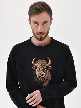 Свитшот мужской черный с вышивкой "Бизон"